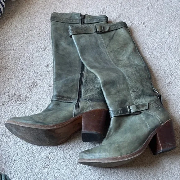 Frye Boots - Size 9 - Picture 1 of 11